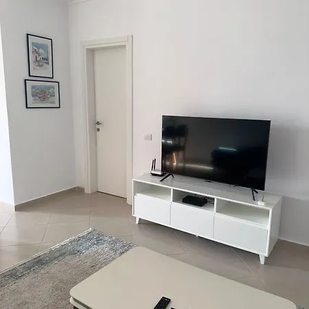 Near Lungo Mare Feriehus Vlorë